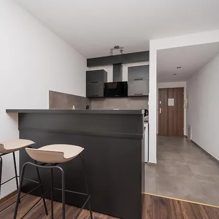 Apartment Rentplanet - Mireckiego *