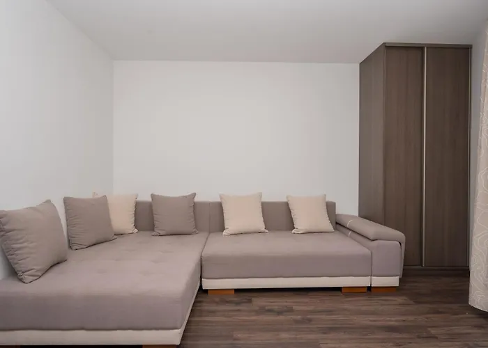 Rentplanet - Mireckiego * Kraków