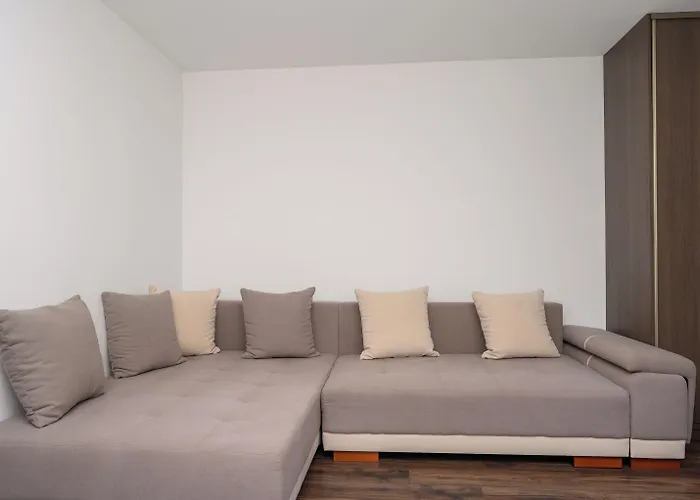 Rentplanet - Mireckiego Kraków